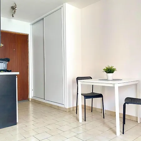 Studio Equipe Et Confort Avec Wifi Proche Des Villes Orly Massy Paris Лонжюмо
